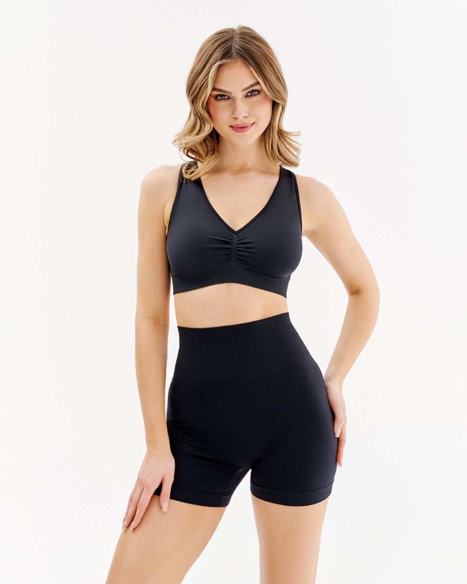 seamless-short-shape-black
